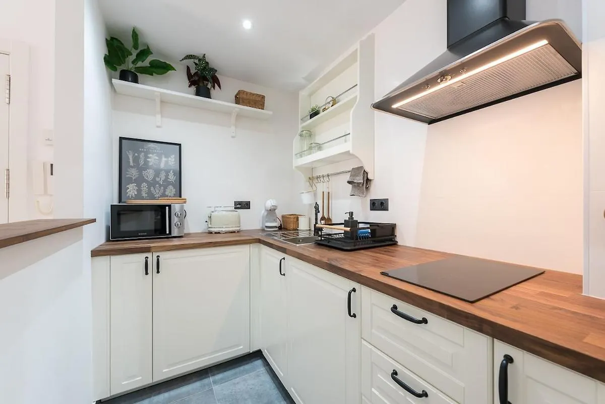C&L Mediterranean -Center Màlaga Apartmán